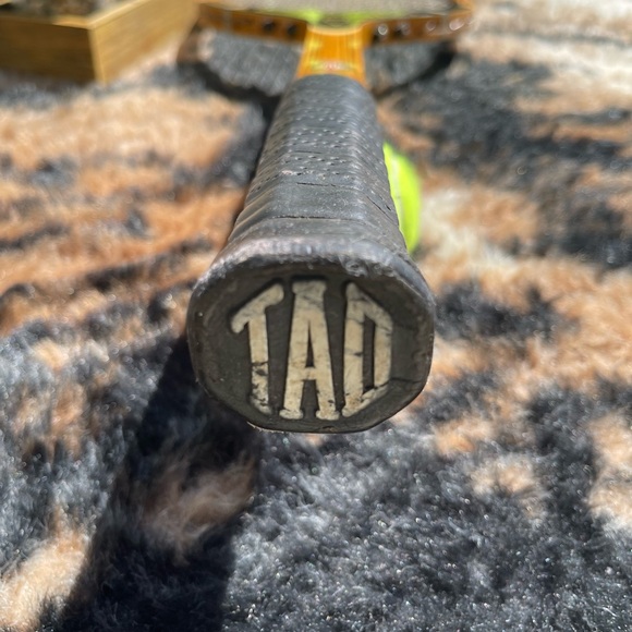 Tennis Racquet - Davis Vintage Wooden Tennis Racquet - TAD Professional - Picture 4 of 13